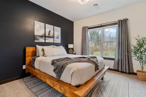 Bedroom - 59 E Riverside Rd, Esko, MN 55733 photo 4 of 4