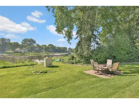 Exterior - 13441 Pine View Pl, Lindstrom, MN 55045 photo 9 of 11