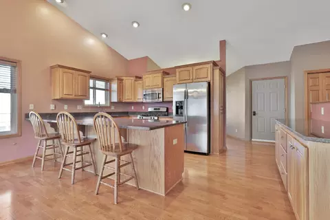 Kitchen - 13441 Pine View Pl, Lindstrom, MN 55045 photo 2 of 4