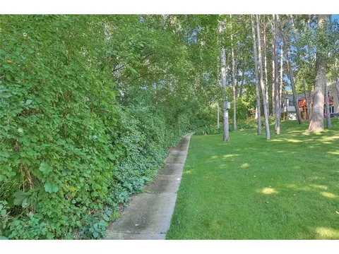 Exterior - 13441 Pine View Pl, Lindstrom, MN 55045 photo 8 of 11