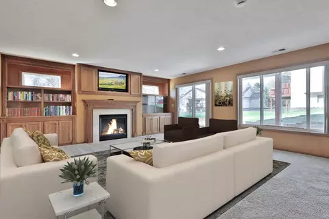 Living - 13441 Pine View Pl, Lindstrom, MN 55045 photo 8 of 13