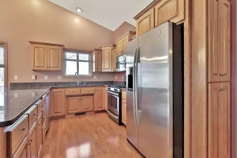 Kitchen - 13441 Pine View Pl, Lindstrom, MN 55045 photo 1 of 4