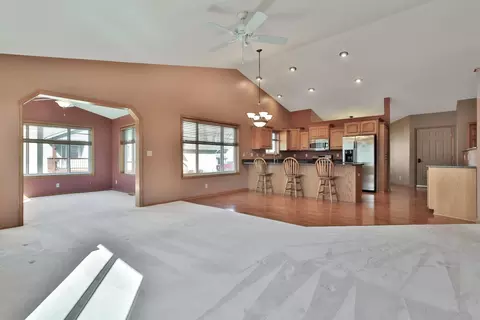 Living - 13441 Pine View Pl, Lindstrom, MN 55045 photo 6 of 13
