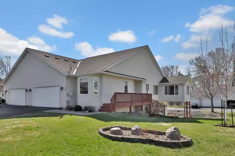 Exterior - 13441 Pine View Pl, Lindstrom, MN 55045 photo 3 of 11
