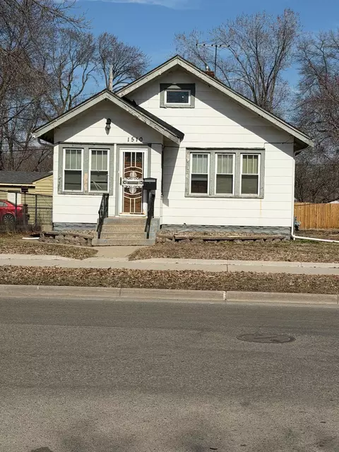 1510 44th Ave N, Minneapolis, MN 55412