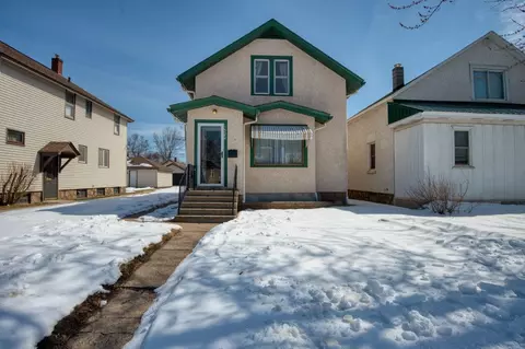 1522 13th Ave E, Hibbing, MN 55746