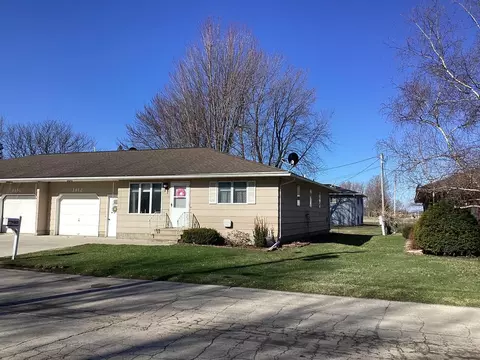 Exterior - 1412 Regency Ln, Albert Lea, MN 56007 photo 2 of 2