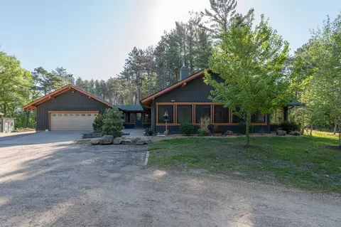 11 Cedar Point Ln NW, Elysian, MN 56028