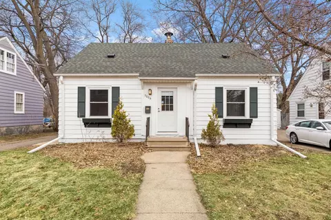 5006 E 54th St, Minneapolis, MN 55417