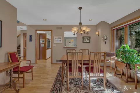 Dining - 4960 15th Ave SE, Saint Cloud, MN 56304 photo 2 of 2