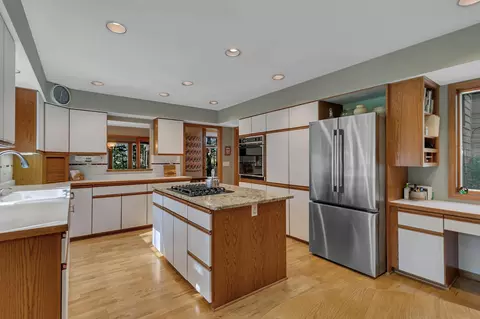 Kitchen - 4960 15th Ave SE, Saint Cloud, MN 56304 photo 6 of 6