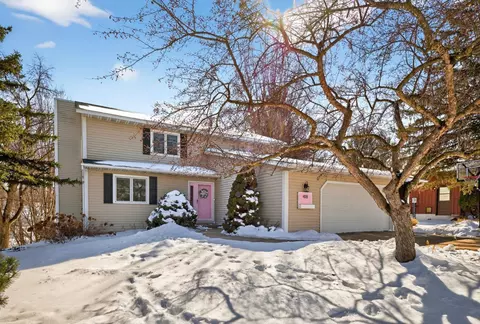 418 Meadow Run Dr SW, Rochester, MN 55902