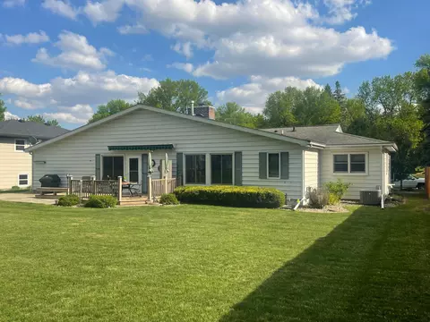 Exterior - 207 E Hollett St, Tracy, MN 56175 photo 7 of 12