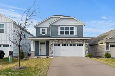 6884 101st St S, Cottage Grove, MN 55016