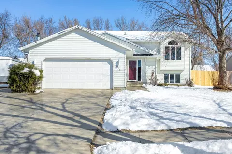 1618 16th Ave E, West Fargo, ND 58078