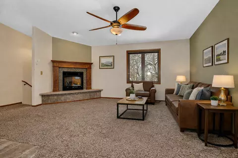 Living - 7101 Browns Ln, Brainerd, MN 56401 photo 4 of 5
