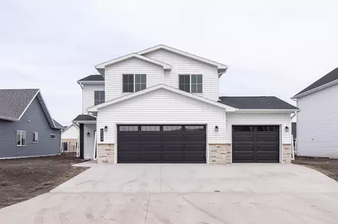 6249 86th Ave S, Horace, ND 58047