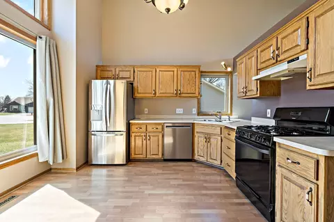 Kitchen - 8310 114th Pl N, Champlin, MN 55316 photo 1 of 3