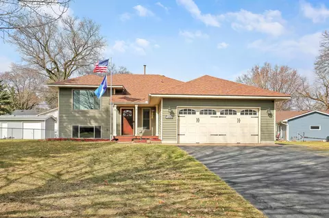 14030 Fountain Ave N, Hugo, MN 55038