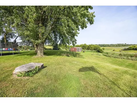 Exterior - 9726 E 280th St, Webster, MN 55088 photo 5 of 9