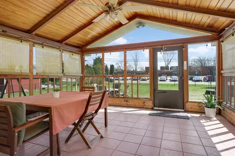 Exterior - 3020 Woodlark Ln, Eagan, MN 55121 photo 3 of 3