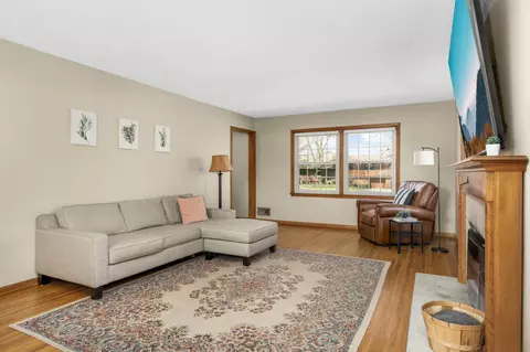 Living - 3020 Woodlark Ln, Eagan, MN 55121 photo 2 of 2