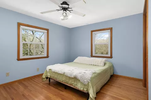 Bedroom - 3020 Woodlark Ln, Eagan, MN 55121 photo 4 of 5
