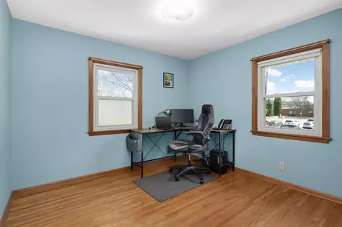 Bedroom - 3020 Woodlark Ln, Eagan, MN 55121 photo 5 of 5