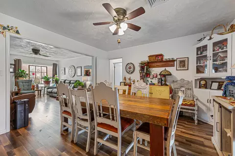 Dining - 636 8th St, Westbrook, MN 56183 photo 1 of 3