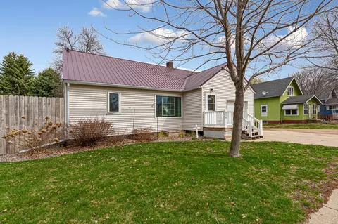 Other - 636 8th St, Westbrook, MN 56183 photo 2 of 9