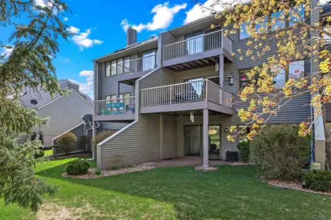 11733 Tulip St NW, Coon Rapids, MN 55433