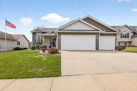 3767 13th Ave SW, Rochester, MN 55902