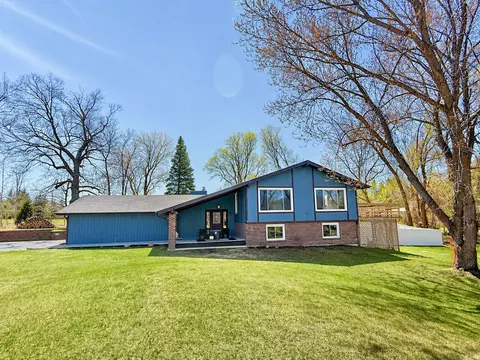 8581 County Road 39 NE, Monticello, MN 55362