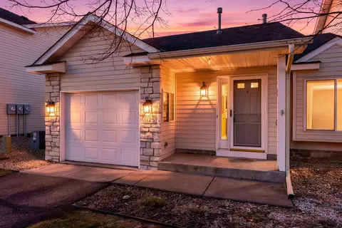 1125 Bristol Ln, Farmington, MN 55024