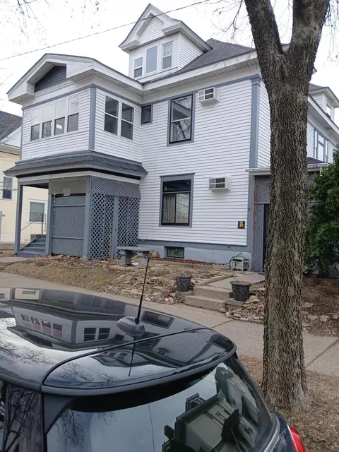 19 W 25th St, Minneapolis, MN 55404