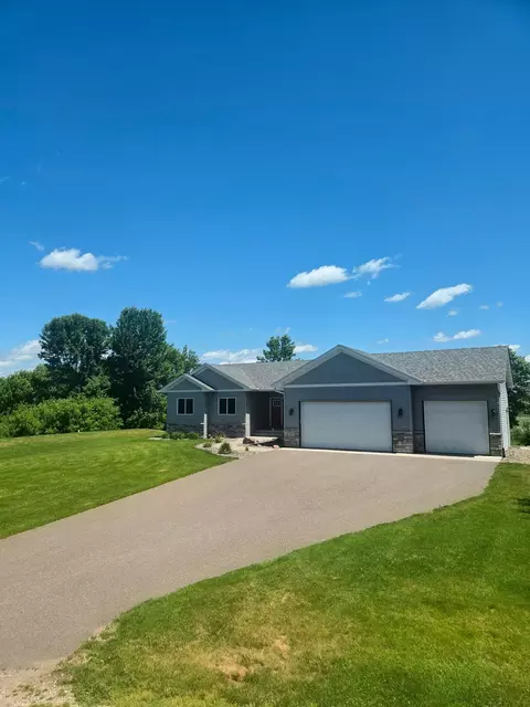 38321 Baugh St NW, Princeton, MN 55371