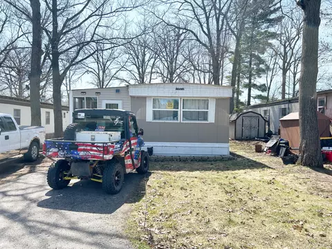 Exterior - 27353 Bobs Rd, Garrison, MN 56450 photo 3 of 5