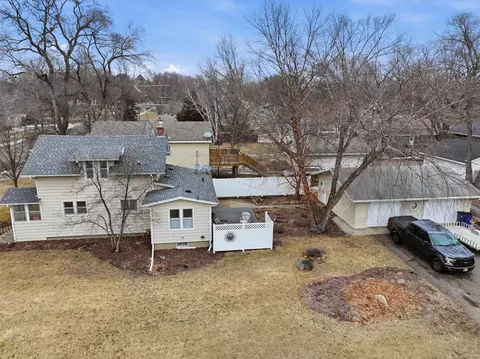 Exterior - 1128 8th Ave SE, Saint Cloud, MN 56304 photo 4 of 6
