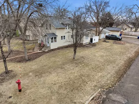 Exterior - 1128 8th Ave SE, Saint Cloud, MN 56304 photo 6 of 6