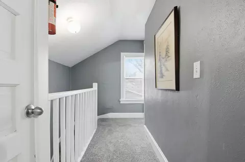 Entry Way - 1128 8th Ave SE, Saint Cloud, MN 56304 photo 3 of 4