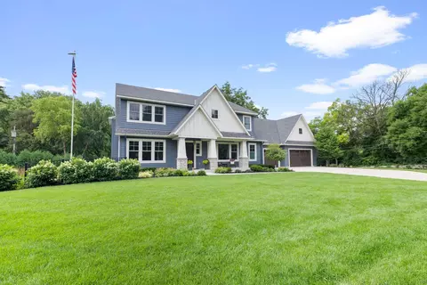 Exterior - 6105 Pine Grove Rd, Edina, MN 55436 photo 3 of 37
