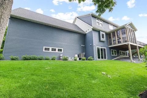 Exterior - 6105 Pine Grove Rd, Edina, MN 55436 photo 34 of 37