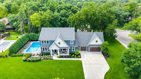 Exterior - 6105 Pine Grove Rd, Edina, MN 55436 photo 6 of 37