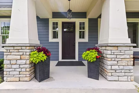 Exterior - 6105 Pine Grove Rd, Edina, MN 55436 photo 13 of 37