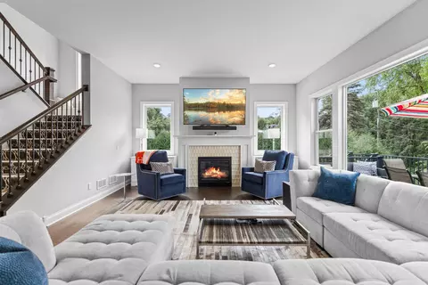 Living - 6105 Pine Grove Rd, Edina, MN 55436 photo 4 of 12