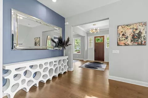 Entry Way - 6105 Pine Grove Rd, Edina, MN 55436 photo 5 of 22