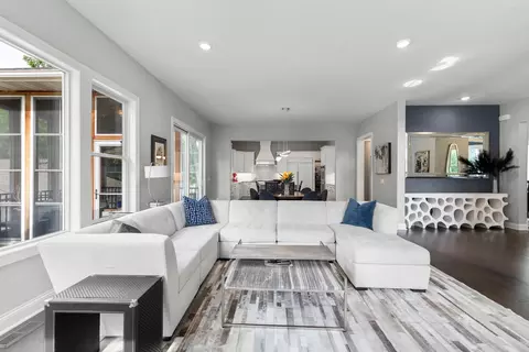 Living - 6105 Pine Grove Rd, Edina, MN 55436 photo 7 of 12