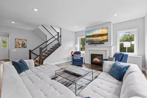 Living - 6105 Pine Grove Rd, Edina, MN 55436 photo 5 of 12