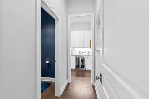 Entry Way - 6105 Pine Grove Rd, Edina, MN 55436 photo 10 of 22