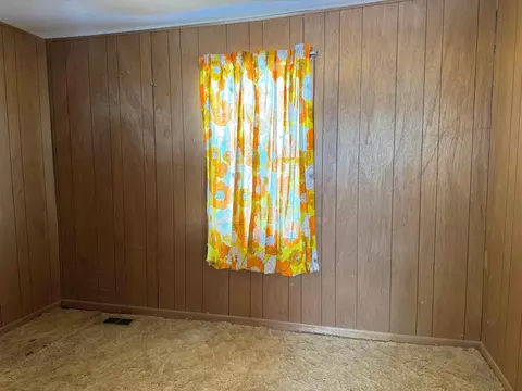 Bedroom - 475 3rd Ave S, Isle, MN 56342 photo 1 of 2